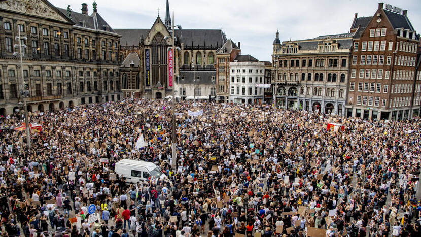 BLM demonstratie op de dam